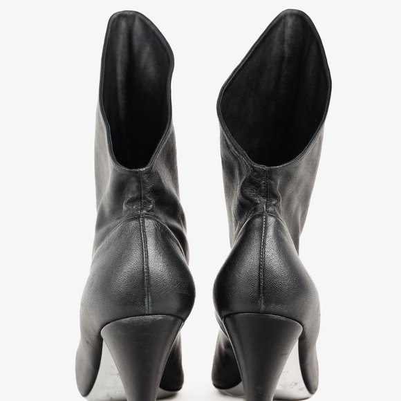 Givenchy 2018 Runway Bottine Show 80 Fold-Over Black Ankle Boot, Size 5.5 - Picture 3 of 9